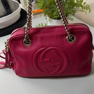 Gucci Fuchsia Leather Shoulder Bag